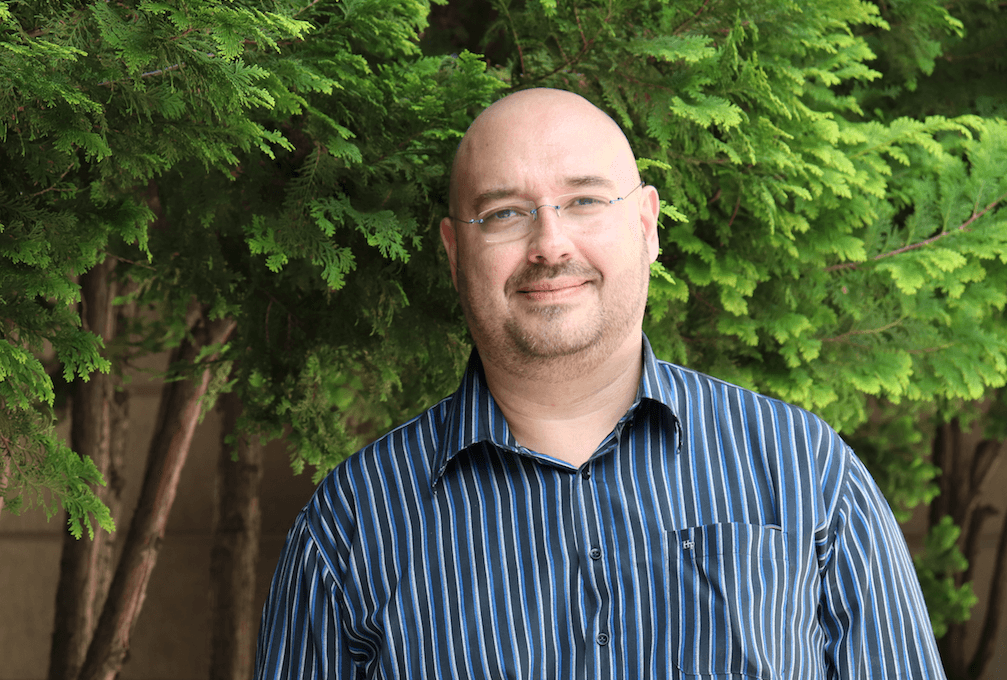 Como alta demanda, assédio moral e conflitos éticos tornaram profissionais da saúde vulneráveis a transtornos mentais