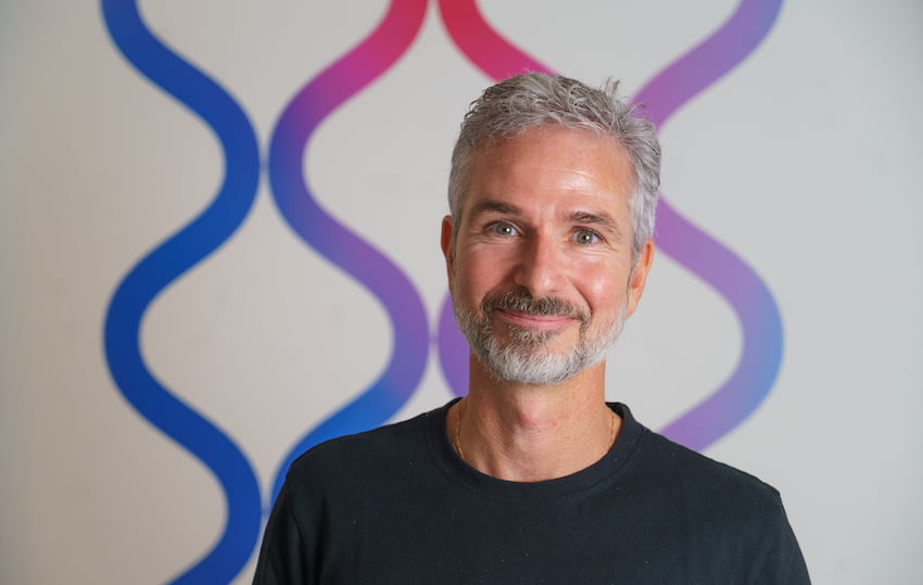 Este cientista estuda um psicoativo isolado da ayahuasca com potencial para se tornar medicamento antidepressivo