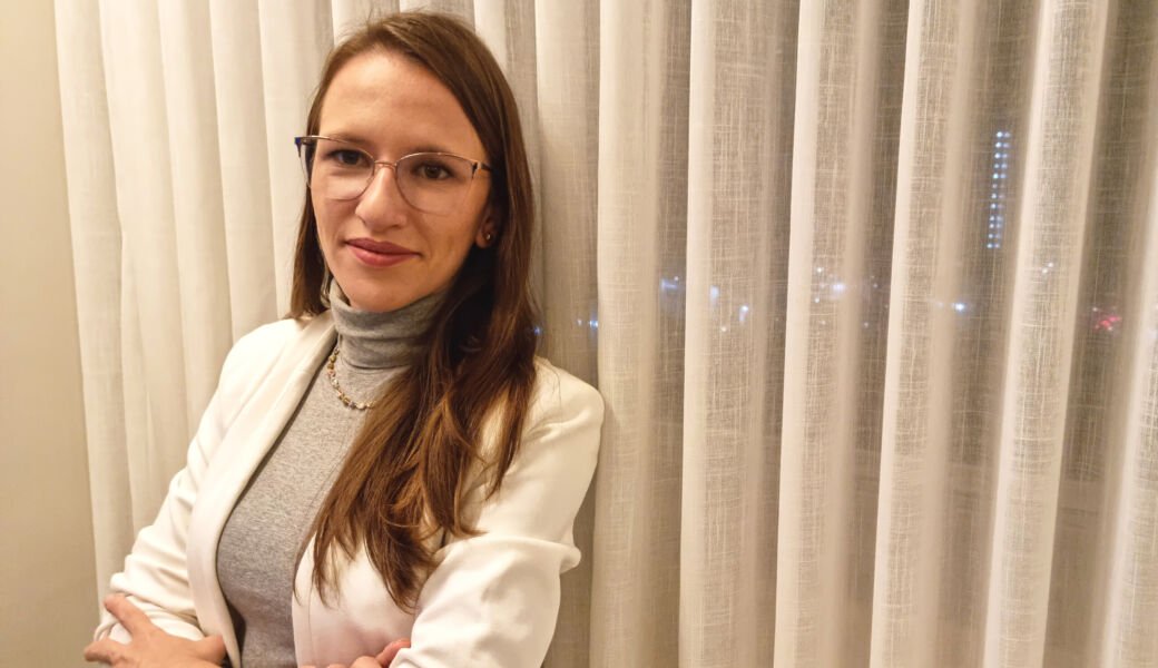 Marília Consolini Teodoro - psicóloga (grazing)